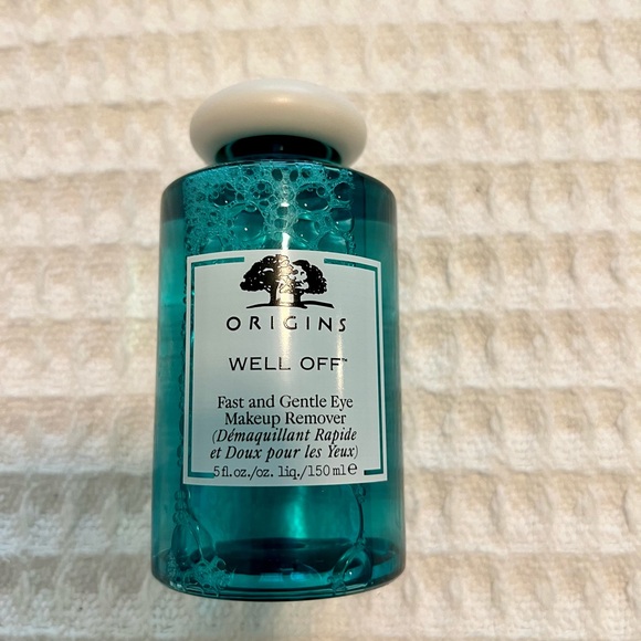 Full Size Origins WELL OFF® Fast And Gentle Eye Makeup Remover (5 fl oz) - Picture 3 of 5